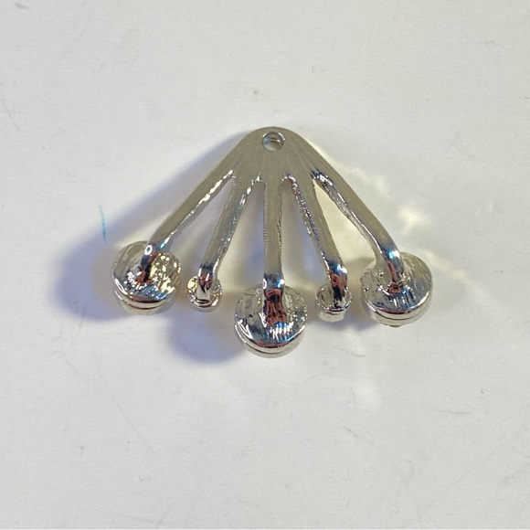 Silver Tone Rhinestone Fan Shaped Pendant - Picture 2 of 4
